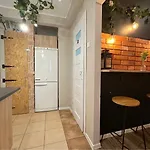 Spacious - Peaceful Retreat, 2 Minutes To Old Town Accommodatie bij particulieren Gdańsk