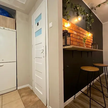 Spacious - Peaceful Retreat, 2 Minutes To Old Town Séjour chez l'habitant *